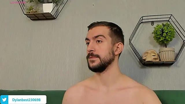 Dylan Best online show from 09.12.25