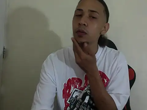 the younger1 online show from 04.04.26