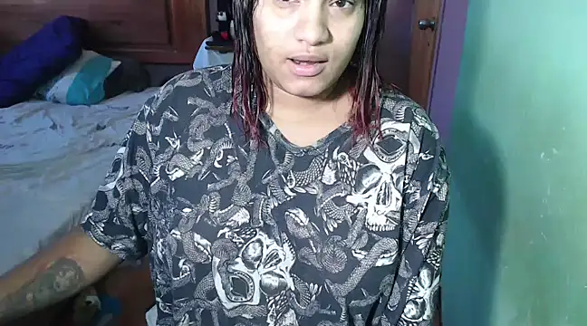 Hilarybunnyy online show from 03.20.25