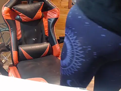 Hilarybunnyy online show from 04.09.26