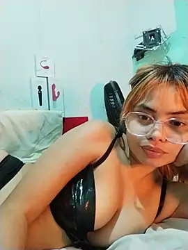 Snapshot of isexynara chatting on 06.11.26 isexynara online show from 06.11.26