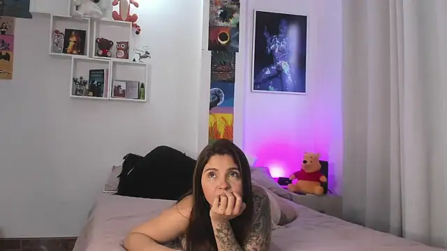 Sarah Jhonson online show from 02.08.25