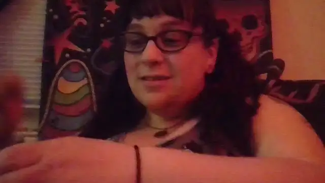 Snapshot of GothyBaby chatting on 02.08.26 GothyBaby online show from 02.08.26