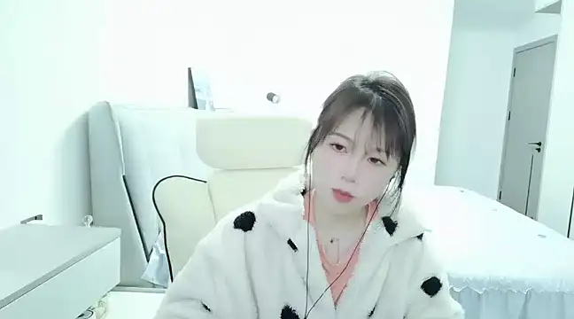 Sunset glow online show from 03.01.25