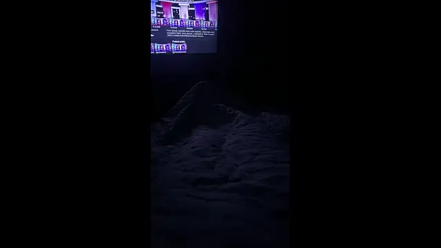 petuletra online show from 10.18.25