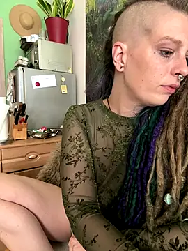 MenaDreadfull online show from 10.03.25