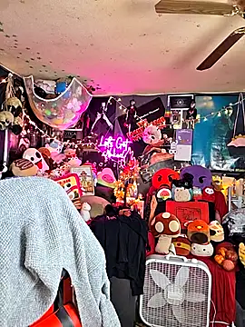 VelvetDiablo online show from 11.22.25