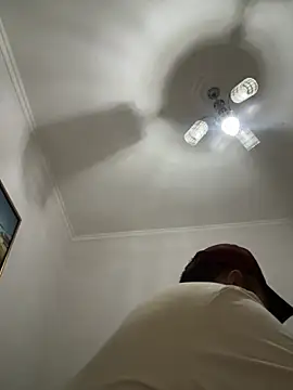 Snapshot of 1Aleks13 chatting on 11.04.25 1Aleks13 online show from 11.04.25