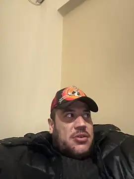 Snapshot of 1Aleks13 chatting on 11.14.25 1Aleks13 online show from 11.14.25