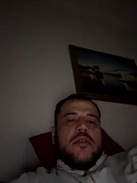 Snapshot of 1Aleks13 chatting on 12.04.25 1Aleks13 online show from 12.04.25