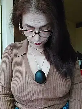 Snapshot of Love_Tina56 chatting on 11.10.25 Love Tina56 online show from 11.10.25