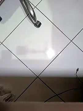 Snapshot of QUERTZFODAA chatting on 03.15.25 QUERTZFODAA online show from 03.15.25