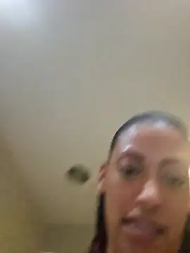 Nikkierosee online show from 03.17.25