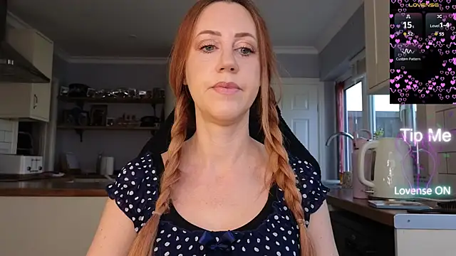 stripmequick online show from 03.03.26