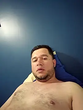 Snapshot of DiegoDuke chatting on 11.12.25 DiegoDuke online show from 11.12.25