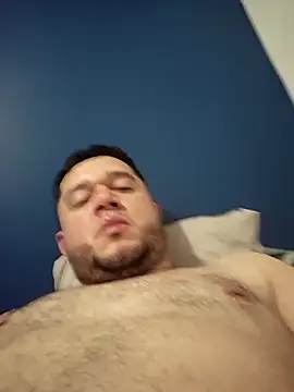 Snapshot of DiegoDuke chatting on 01.13.26 DiegoDuke online show from 01.13.26