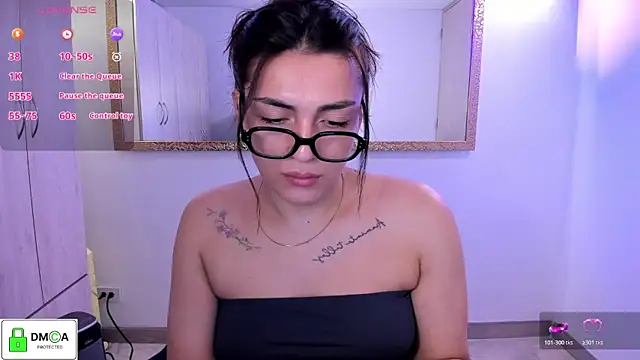 EricaVanderhill online show from 05.16.26