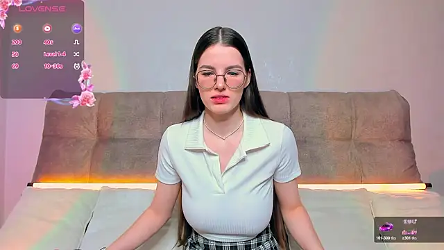 AriellaTesk online show from 11.18.25