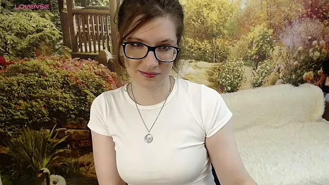 Snapshot of Pavla_Soft chatting on 05.25.26 Pavla Soft online show from 05.25.26