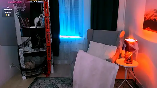 Salme Sweet online show from 10.23.25