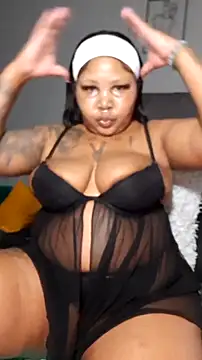 PearlSexxy69 online show from 11.30.25