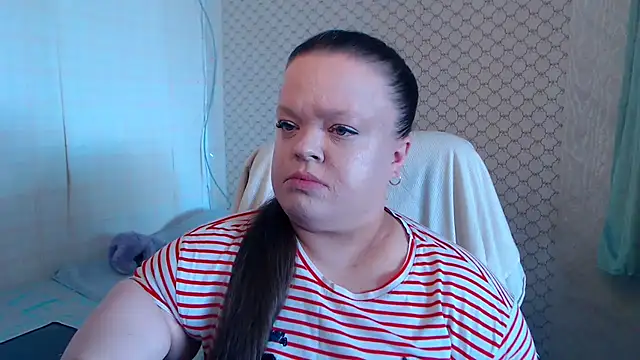 Snapshot of Janiffer_MiMi chatting on 07.30.26 Janiffer MiMi online show from 07.30.26