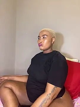 Snapshot of BADFATASS85 chatting on 12.21.25 BADFATASS85 online show from 12.21.25