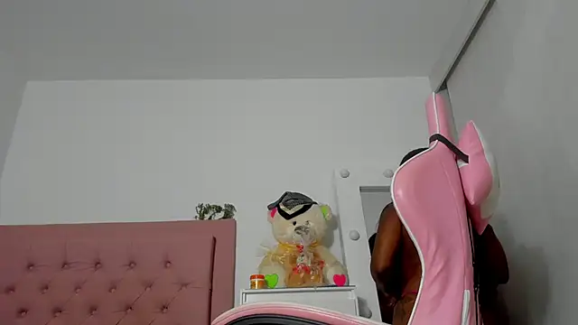 Snapshot of Lindsay-hii chatting on 01.09.25 Lindsay-hii online show from 01.09.25