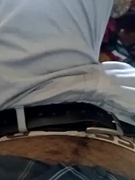 Snapshot of 8inch_monster chatting on 03.16.25 8inch monster online show from 03.16.25