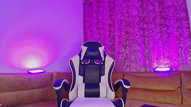 JacoboSwam online show from 11.26.25