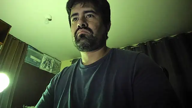 Snapshot of VonDoomdelToro chatting on 05.27.26 VonDoomdelToro online show from 05.27.26