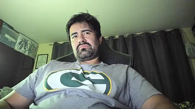 Snapshot of VonDoomdelToro chatting on 05.29.26 VonDoomdelToro online show from 05.29.26