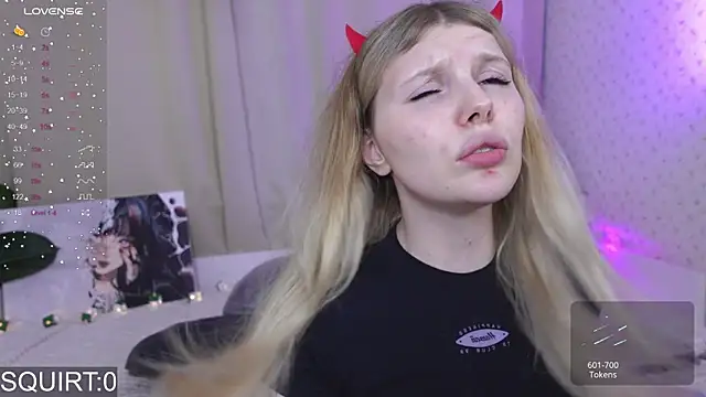Snapshot of _aleksa_ chatting on 09.16.25  aleksa  online show from 09.16.25
