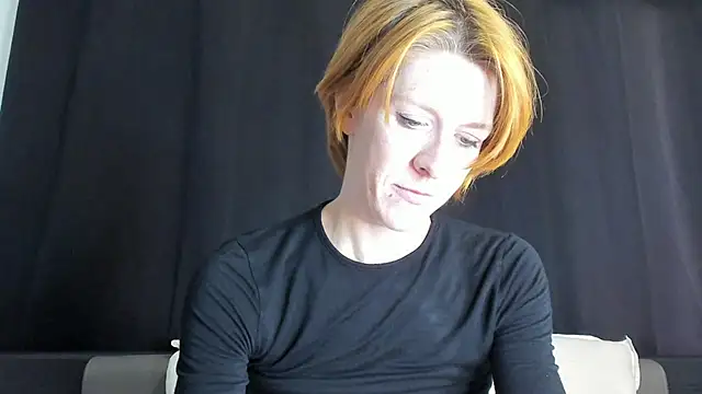 Snapshot of Mymiesexy chatting on 03.20.25 Mymiesexy online show from 03.20.25