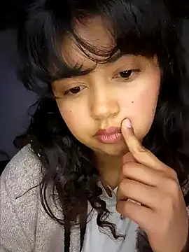 Peach Girll online show from 02.07.25