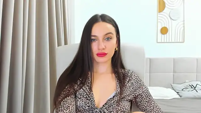 Sunshine Eva online show from 12.13.24