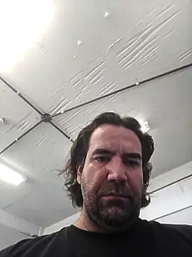 Snapshot of MysterBearMG chatting on 05.18.26 MysterBearMG online show from 05.18.26