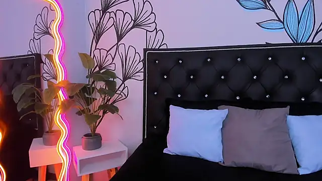 Sweet Ariadna  online show from 11.22.25