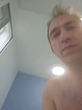 Snapshot of theSmallest-dick chatting on 05.18.26 theSmallest-dick online show from 05.18.26