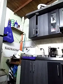 Snapshot of Monseratte21 chatting on 09.20.25 Monseratte21 online show from 09.20.25