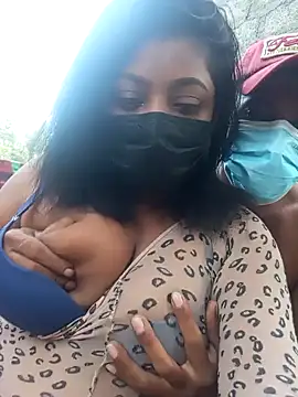  Cute ariana  online show from 12.28.24