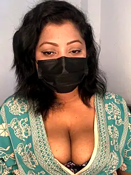  Cute ariana  online show from 10.28.25