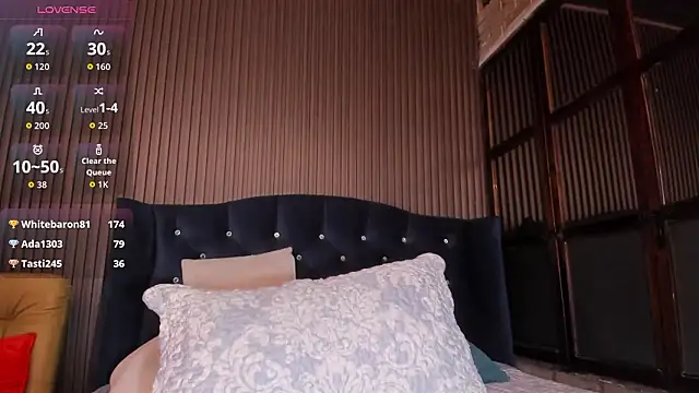 JuliaDawson  online show from 02.03.26