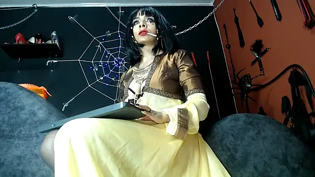 amy-mistress online show from 10.30.25