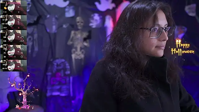 Kyomi chang online show from 10.27.25