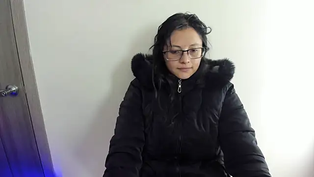 Snapshot of Kyomi_chang chatting on 06.24.26 Kyomi chang online show from 06.24.26