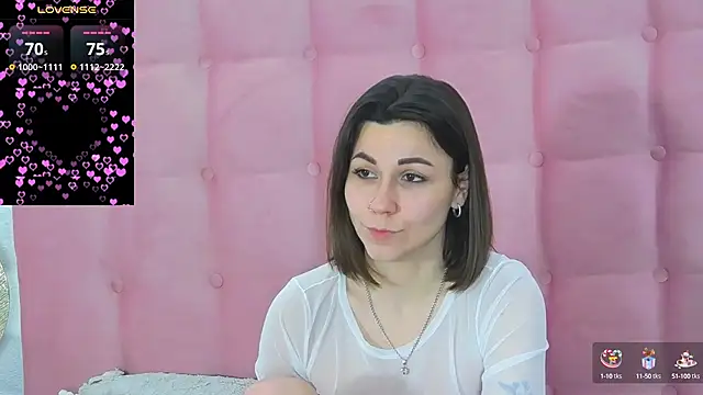 Snapshot of Edenne chatting on 02.18.25 Edenne online show from 02.18.25