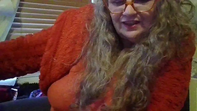 Snapshot of DestineeLoverGirl chatting on 07.14.26 DestineeLoverGirl online show from 07.14.26