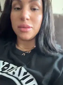 MeghanXO online show from 09.29.25