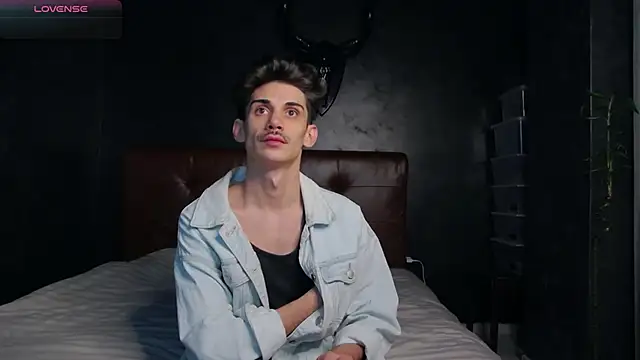 Snapshot of DanielCrush1 chatting on 01.07.26 DanielCrush1 online show from 01.07.26